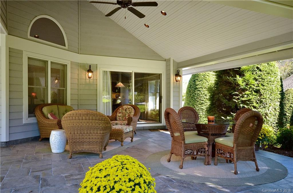 35 Meadowind Court ##105 - Photo 14