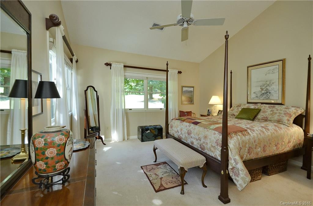 35 Meadowind Court ##105 - Photo 15