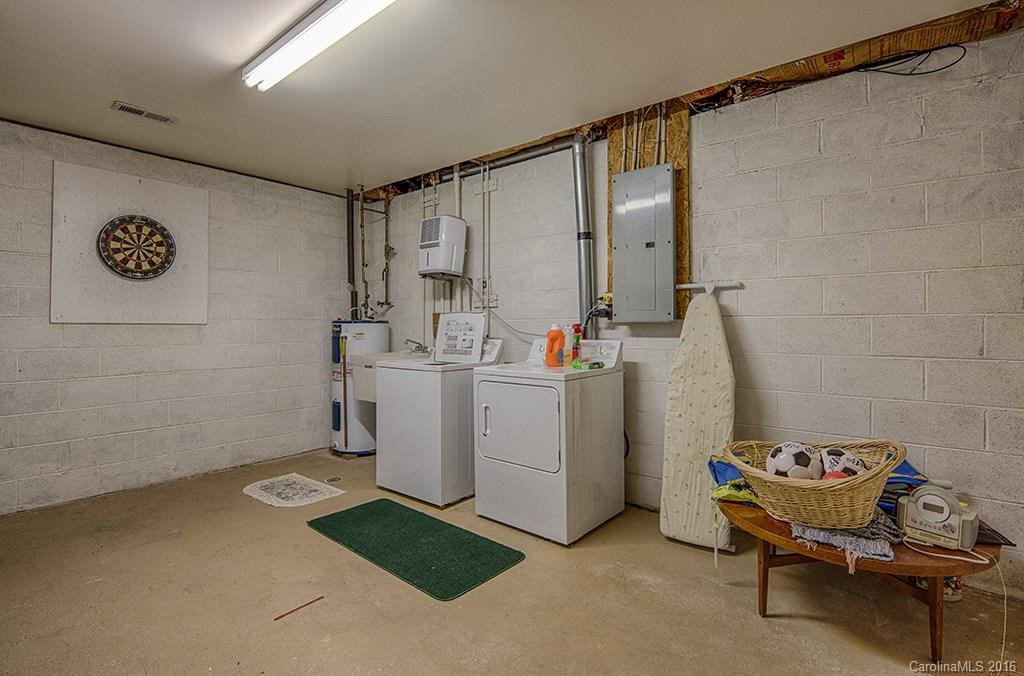 151 Maplewood Drive - Photo 20