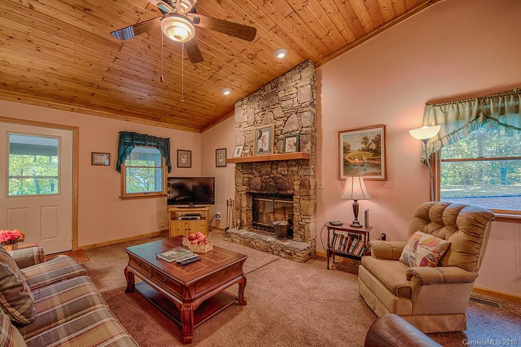 151 Maplewood Drive - Photo 5