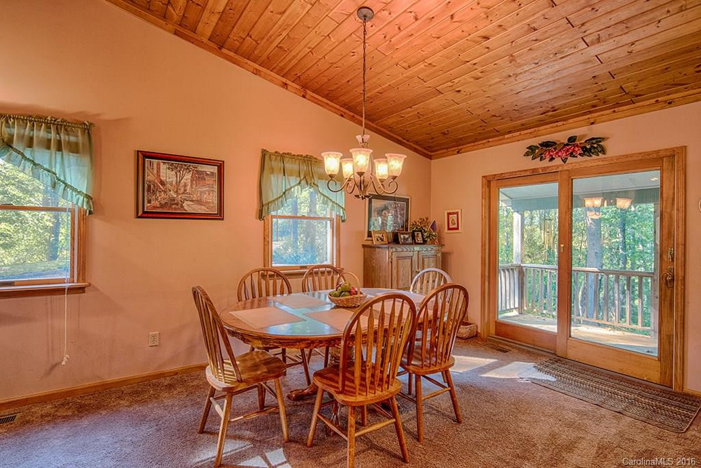 151 Maplewood Drive - Photo 6