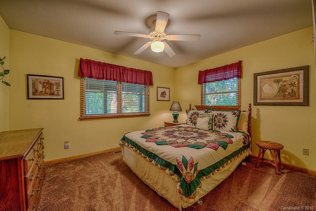 151 Maplewood Drive - Photo 10
