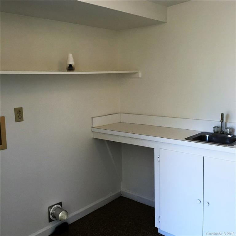 557 Bee Tree Road - Photo 11
