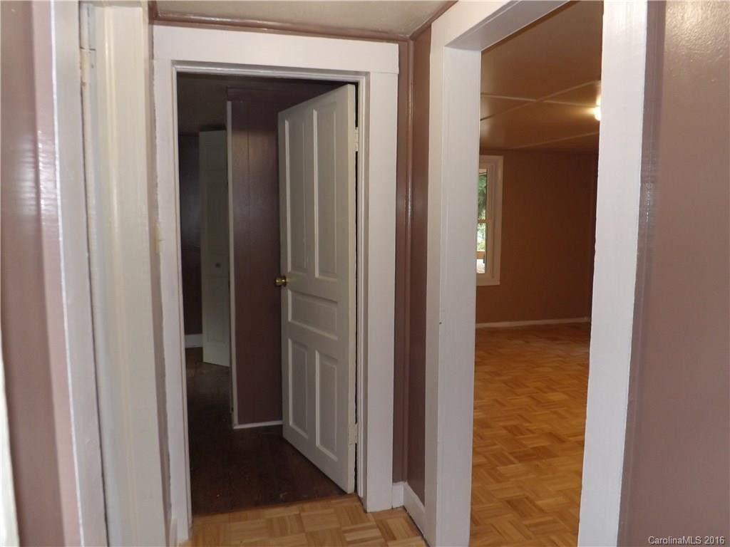202 Ray Street - Photo 10