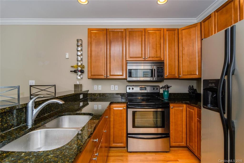 175 Lexington Avenue #205 - Photo 13