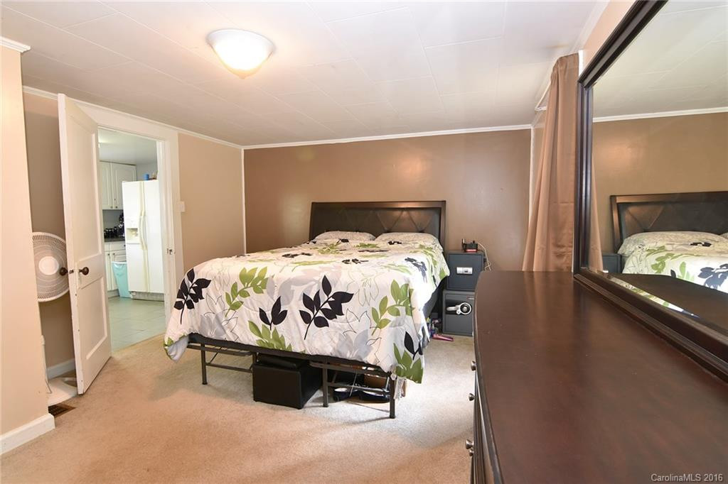 85 High Street - Photo 8