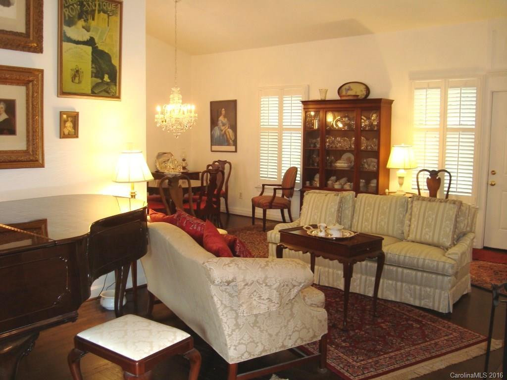 56 Whitney Avenue - Photo 6