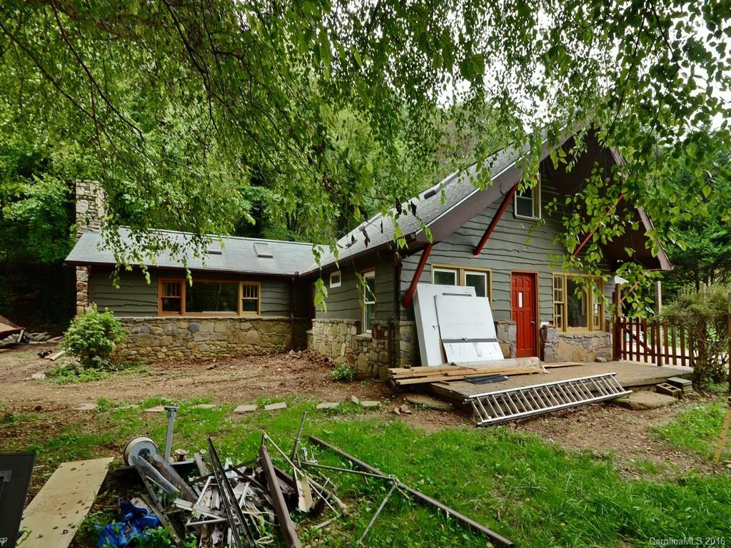 73 Dye Leaf Road