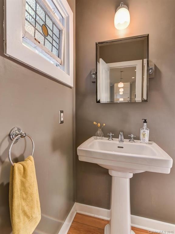 220 Westover Drive - Photo 13