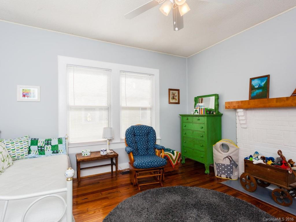 139 Edwards Avenue - Photo 15