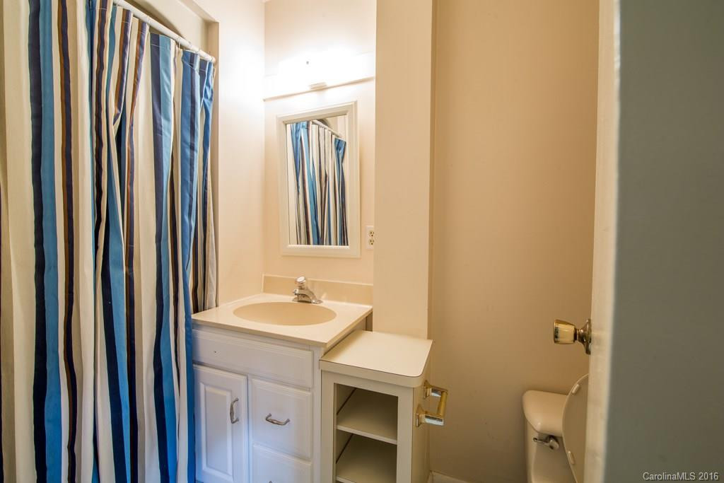 109 Whispering Creek Lane - Photo 19