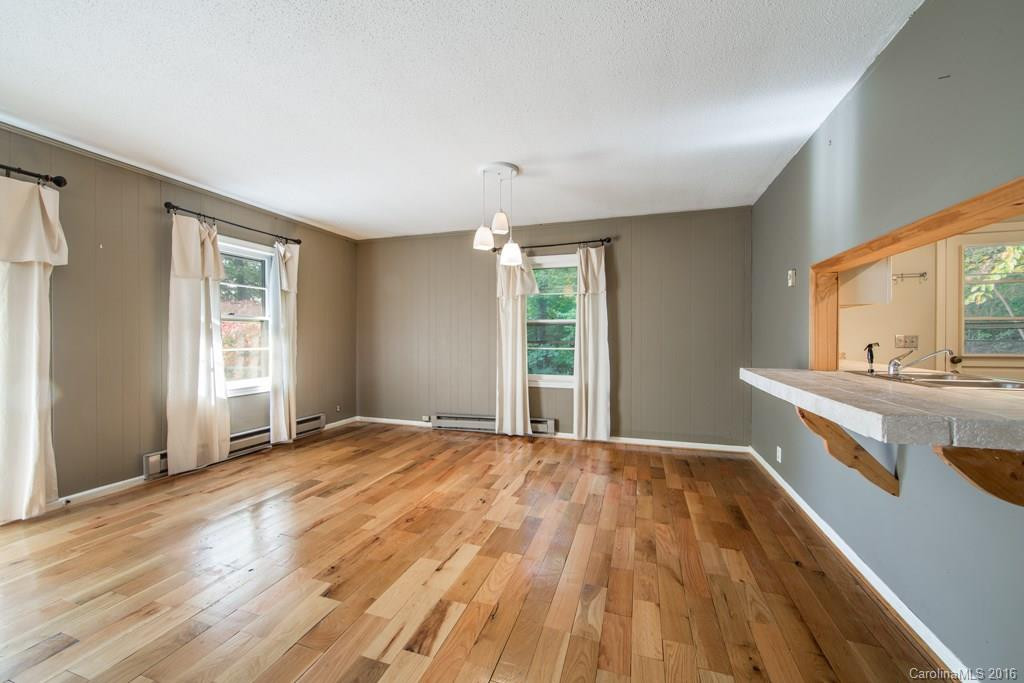 109 Whispering Creek Lane - Photo 10