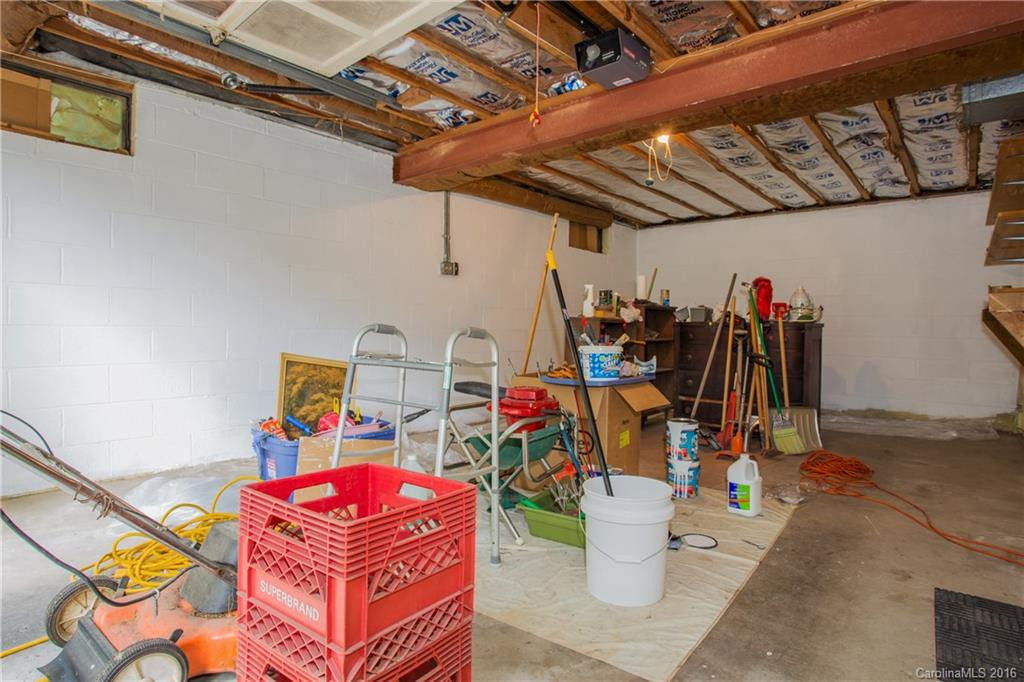 125 Old Bee Tree Road - Photo 16