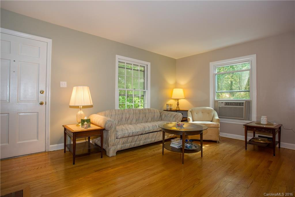 125 Old Bee Tree Road - Photo 4