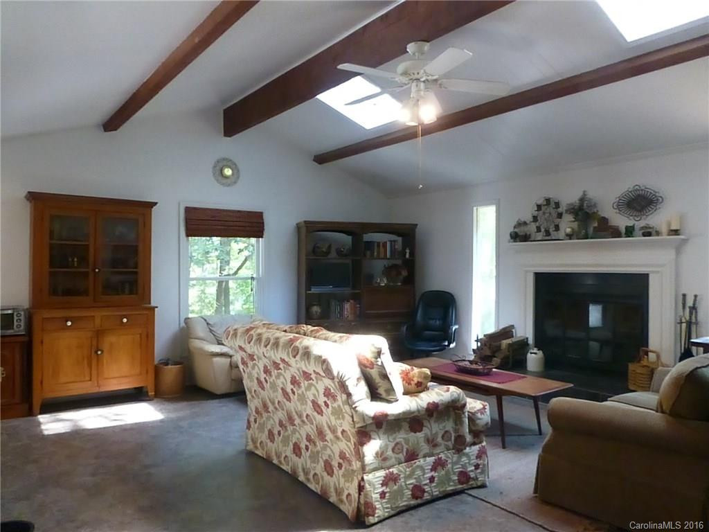 159 Skyline Drive - Photo 2
