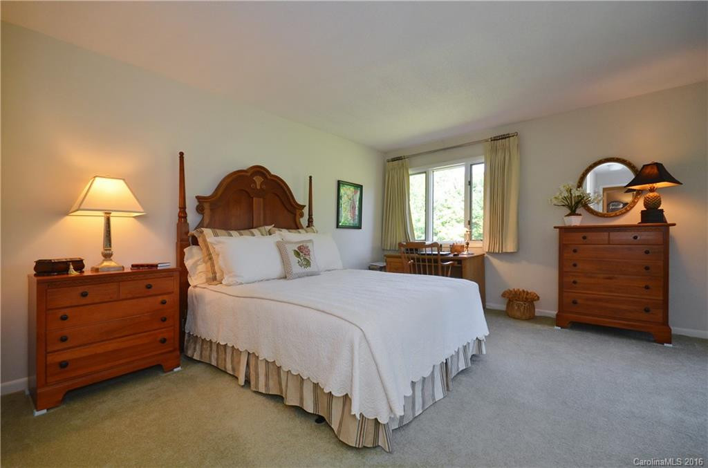 87 Willow Road #D-8 - Photo 15