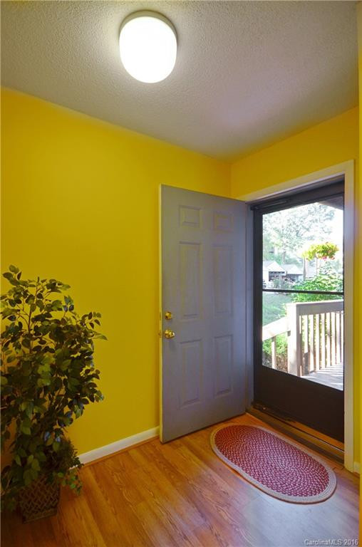 87 Willow Road #D-8 - Photo 3