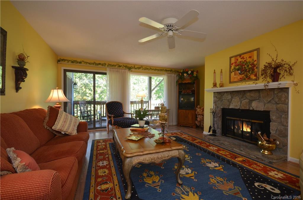 87 Willow Road #D-8 - Photo 5
