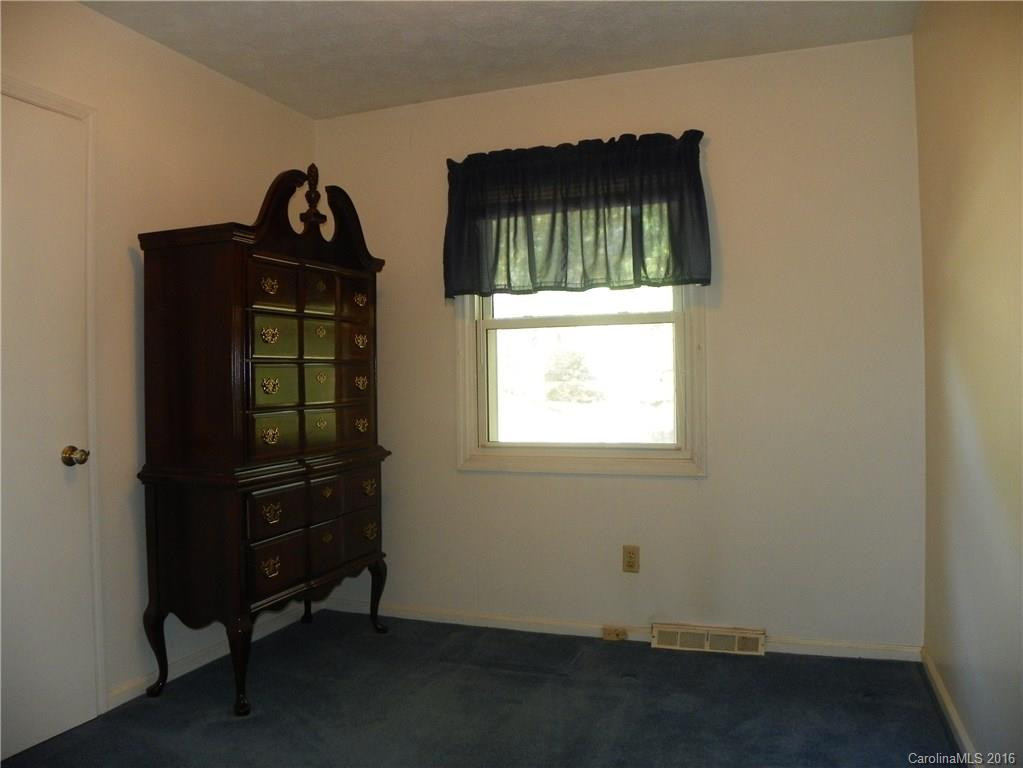 9 Lancelot Lane - Photo 16