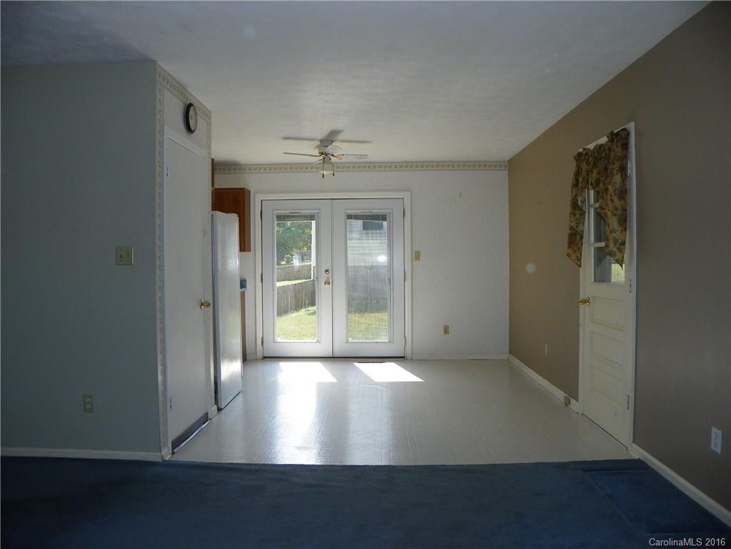9 Lancelot Lane - Photo 3