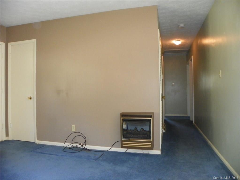 9 Lancelot Lane - Photo 5