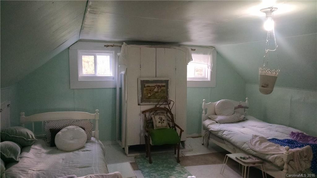 7 Margaret Drive - Photo 11
