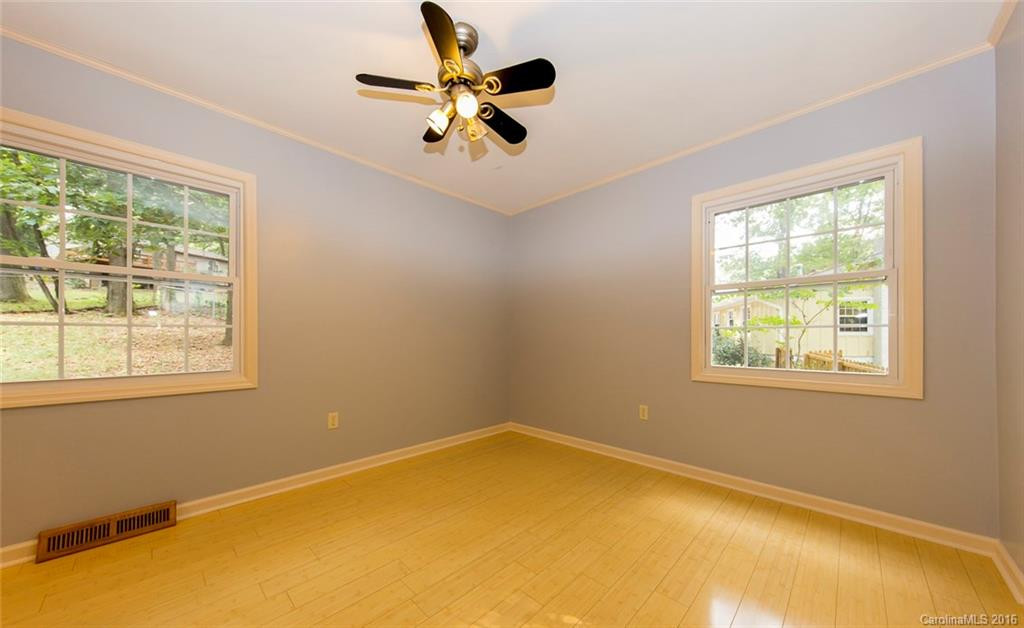 29 Lancelot Lane - Photo 15
