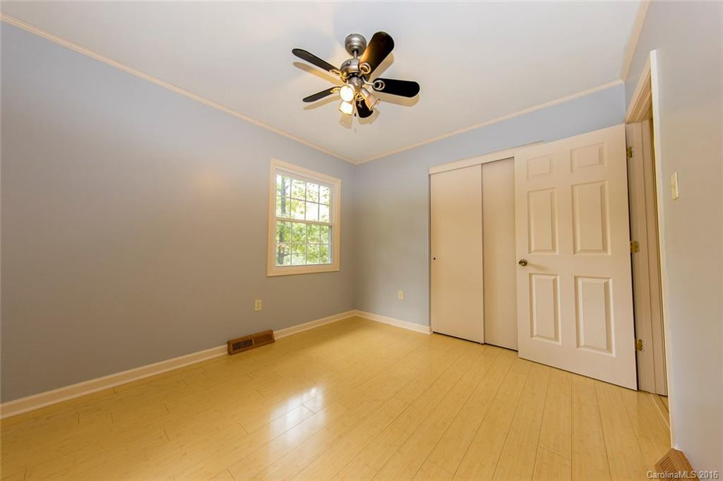 29 Lancelot Lane - Photo 16