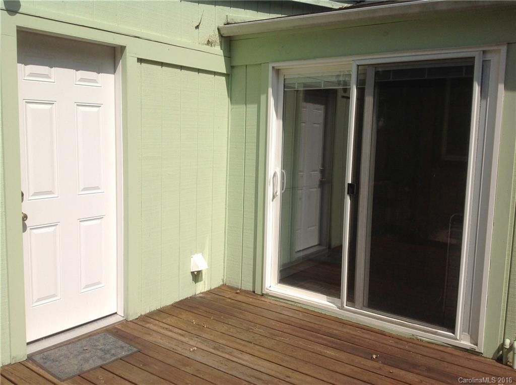 1625 Orleans Avenue - Photo 19