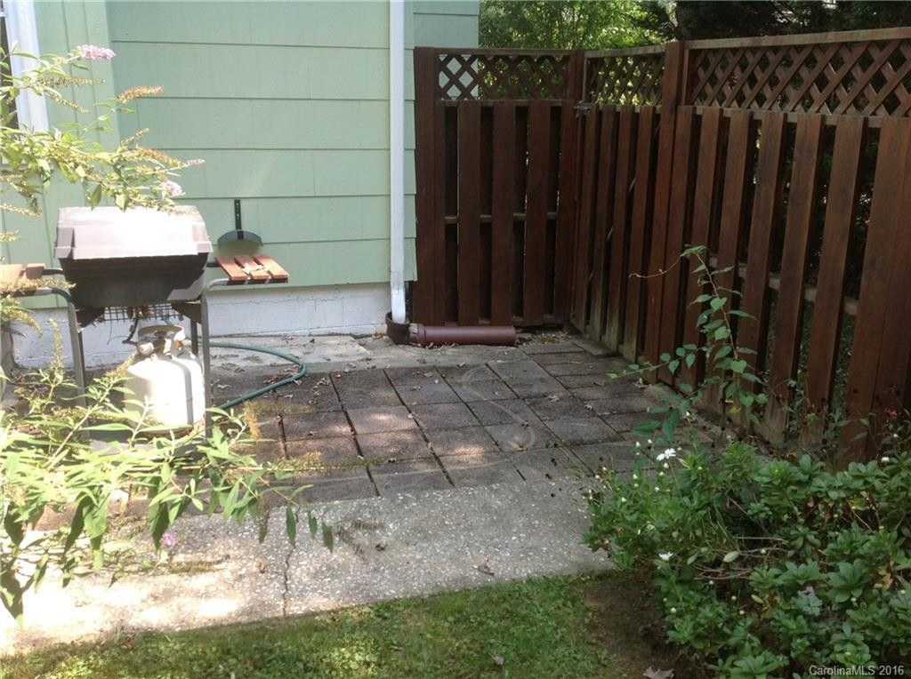 1625 Orleans Avenue - Photo 20