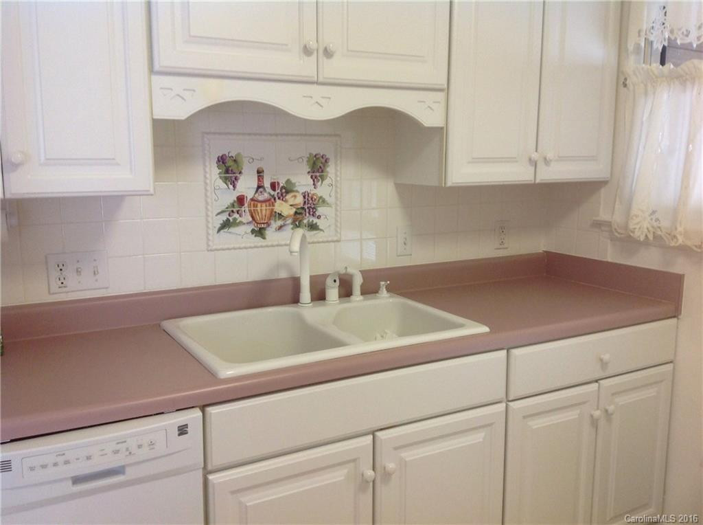 1625 Orleans Avenue - Photo 10