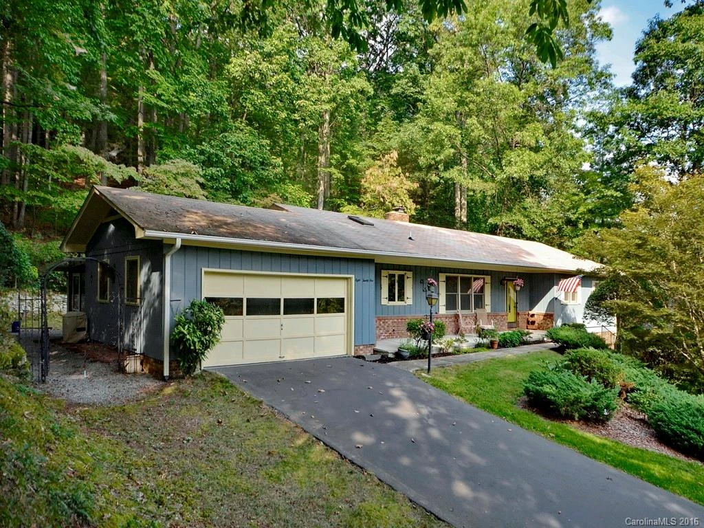 821 Greenwood Drive