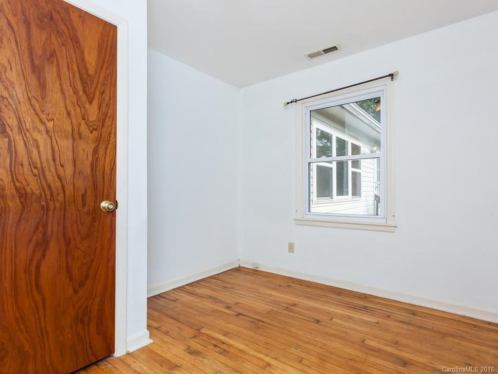 119 Shadowlawn Drive - Photo 13
