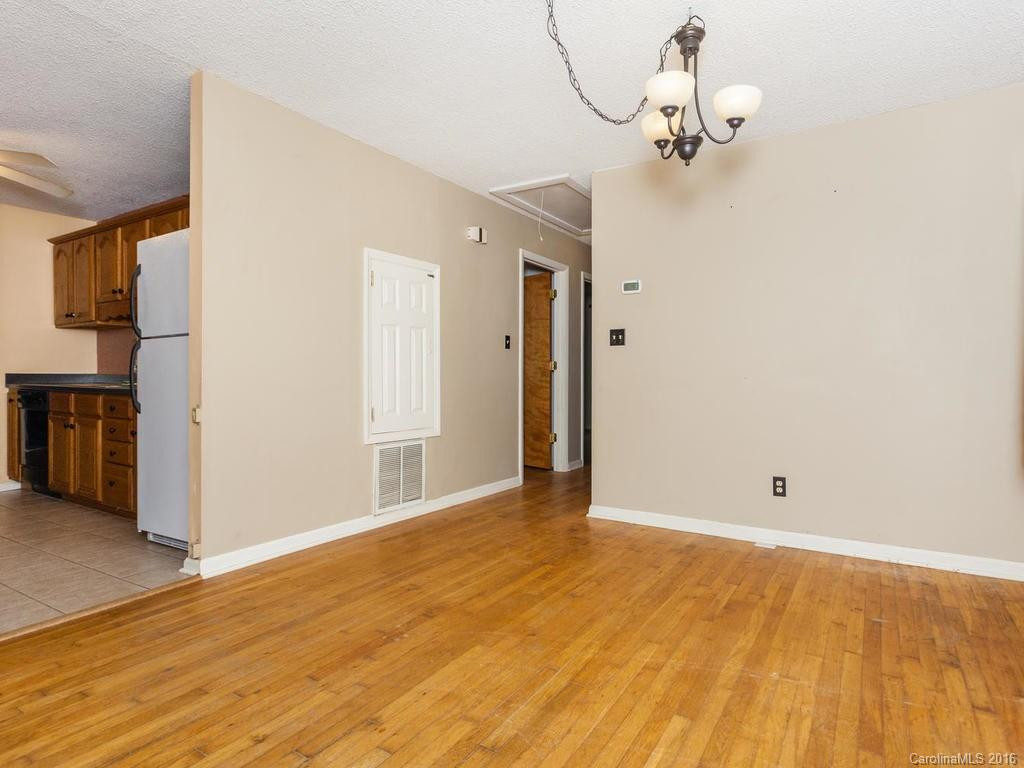 119 Shadowlawn Drive - Photo 5