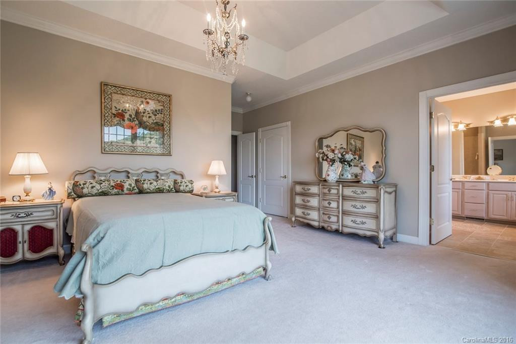 41 Tudor Lane - Photo 9