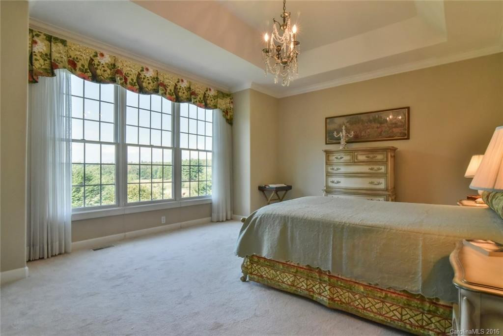 41 Tudor Lane - Photo 10