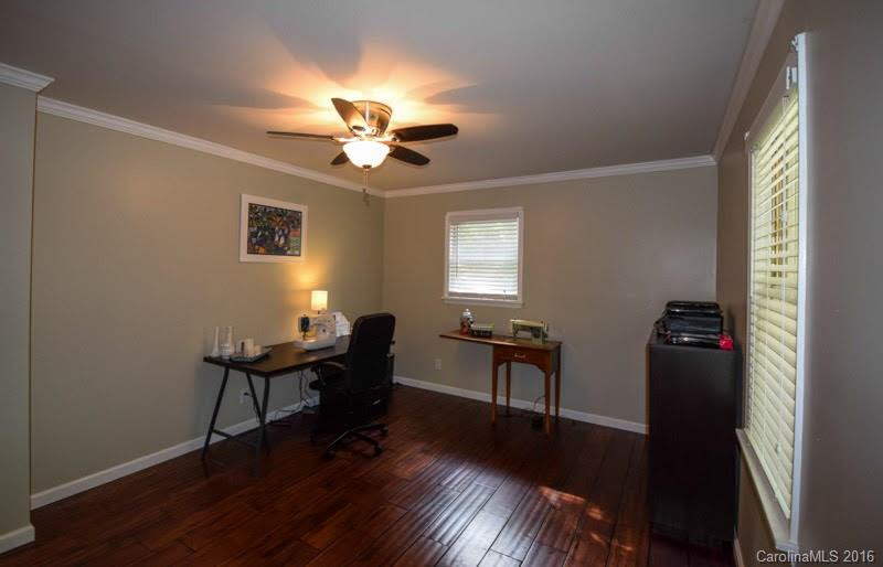 173 Surry Lane - Photo 6
