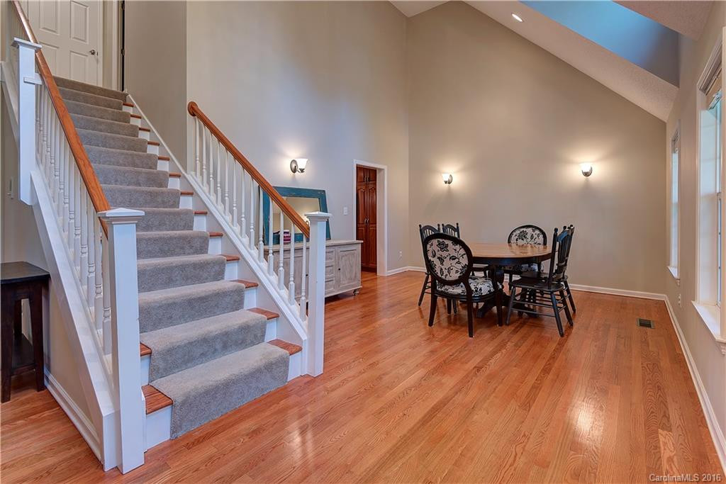 117 Sunny Ridge Drive - Photo 5