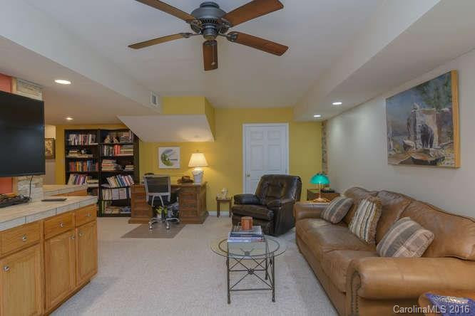 10 Cedar Summit Road #54 - Photo 15