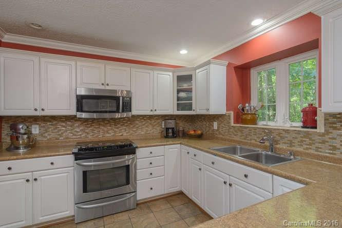 10 Cedar Summit Road #54 - Photo 5