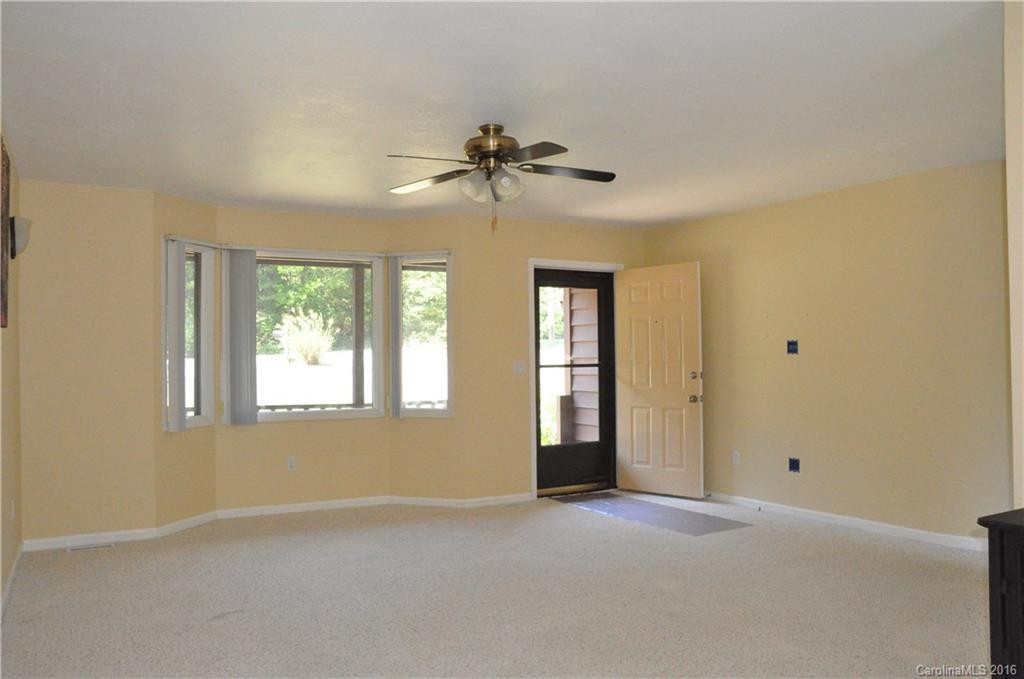 227 Joshua Drive - Photo 6