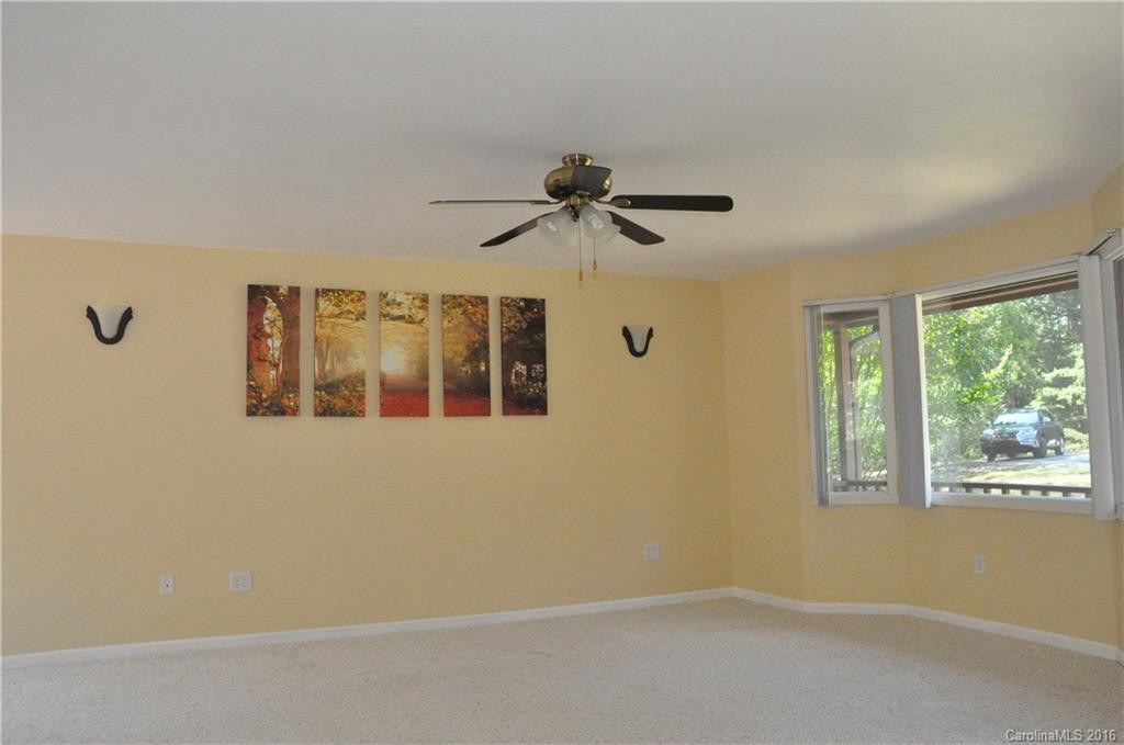 227 Joshua Drive - Photo 7