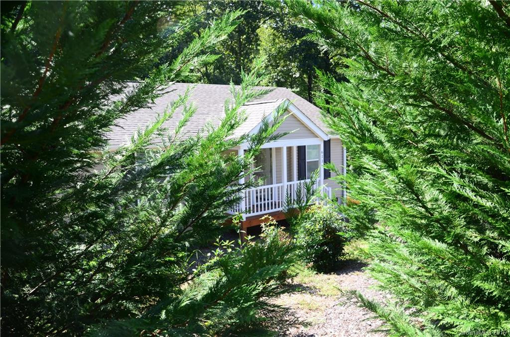 611 Meadowview Drive #10 - Photo 12