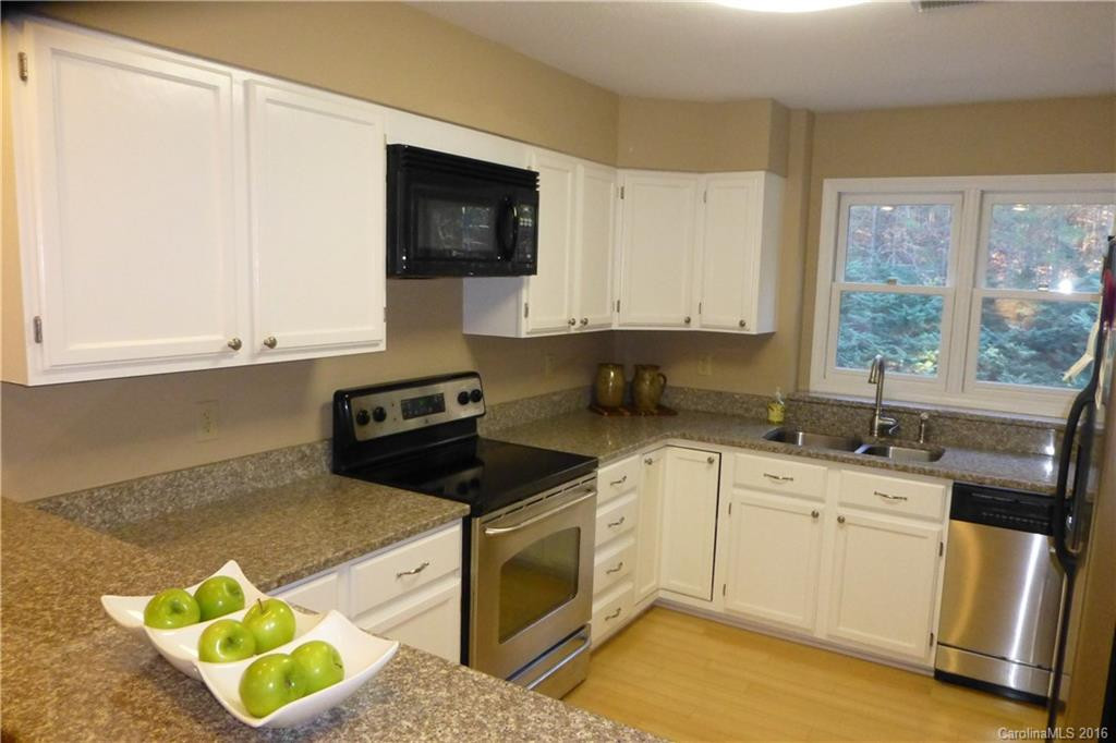 22 Timberlake Drive #22 - Photo 4