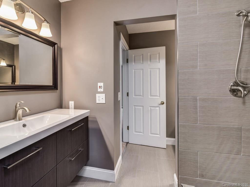 107 Nob Hill Road - Photo 12