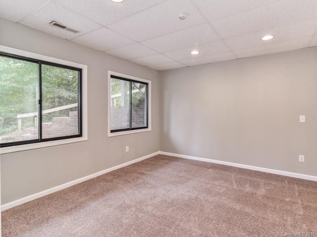 107 Nob Hill Road - Photo 18