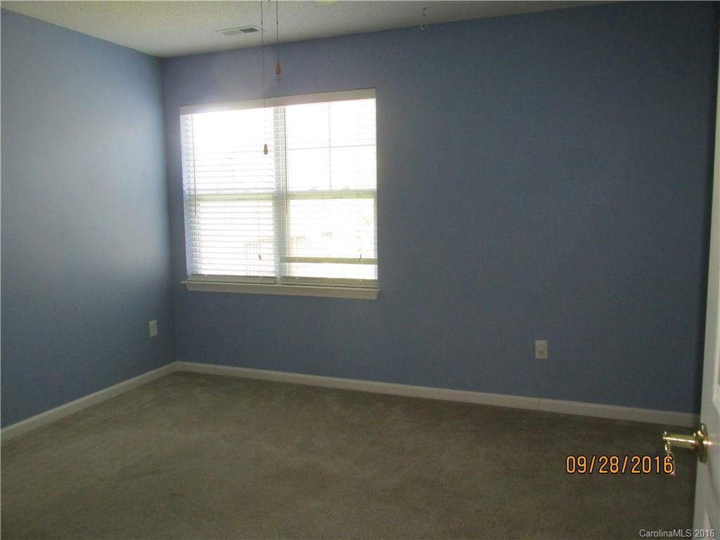 132 Clear Creekside Drive - Photo 11