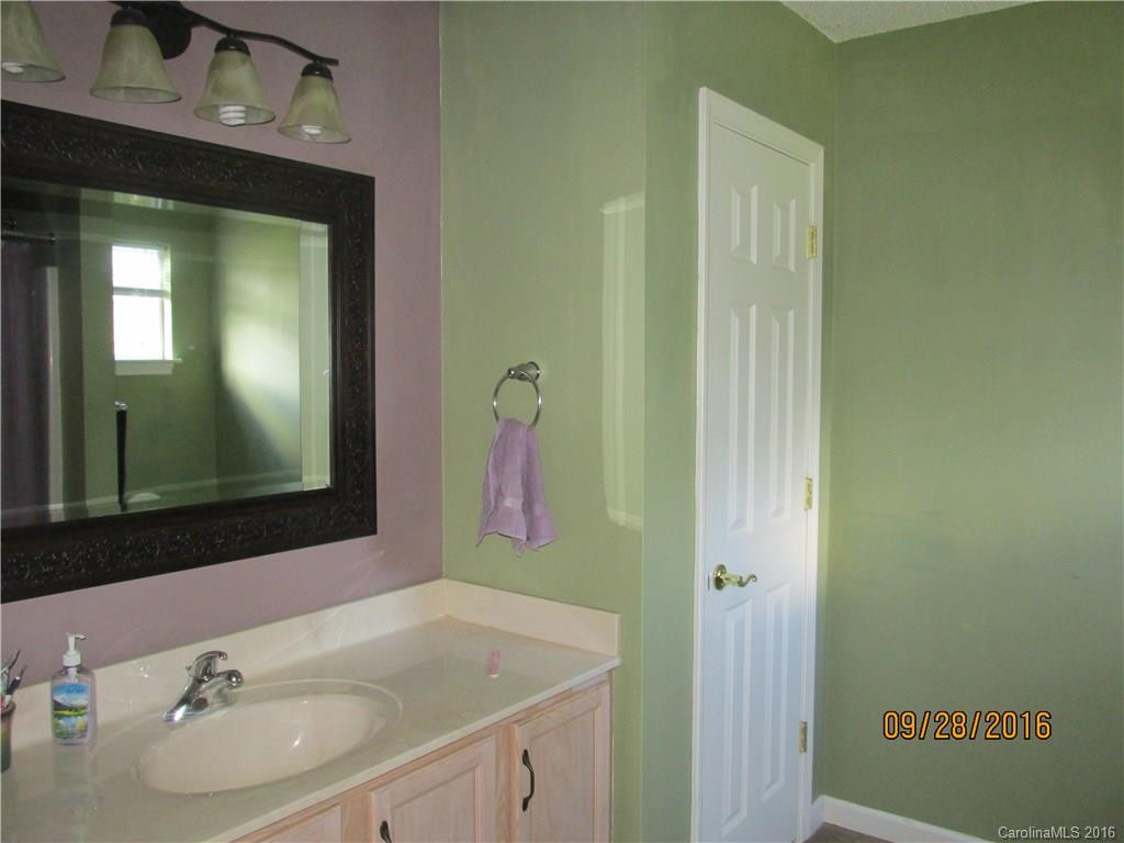 132 Clear Creekside Drive - Photo 16