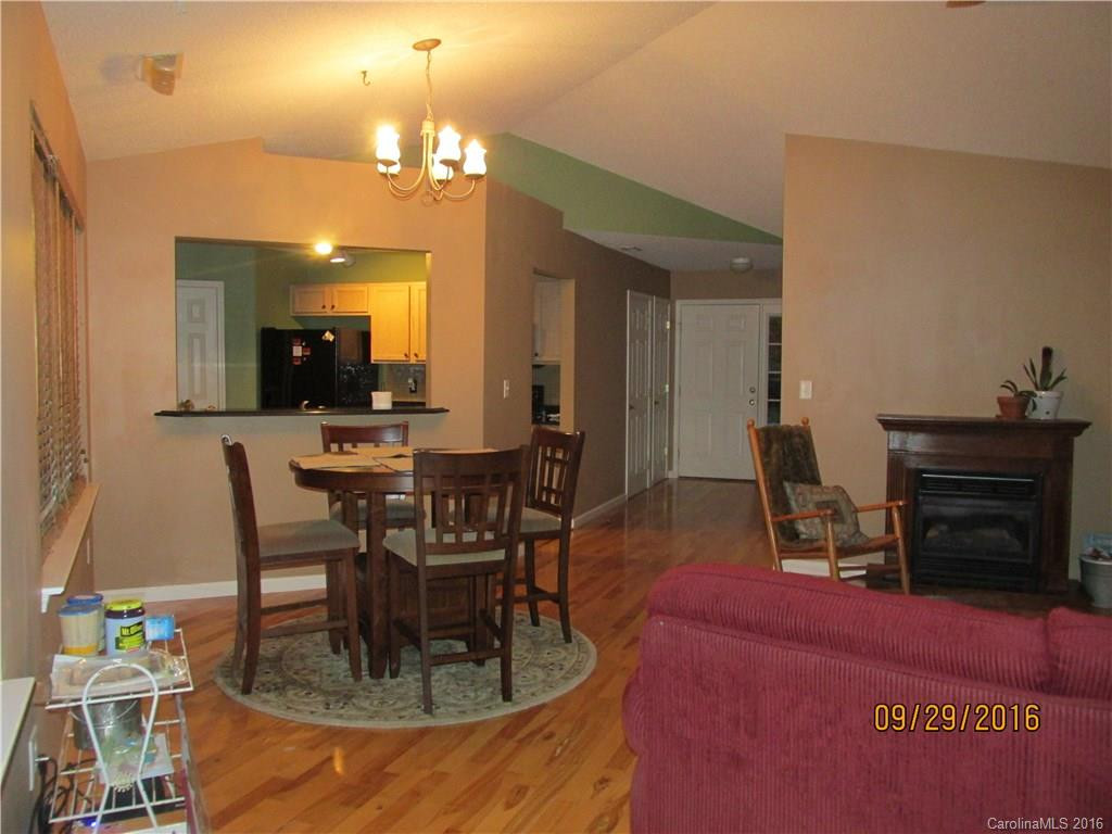 132 Clear Creekside Drive - Photo 7
