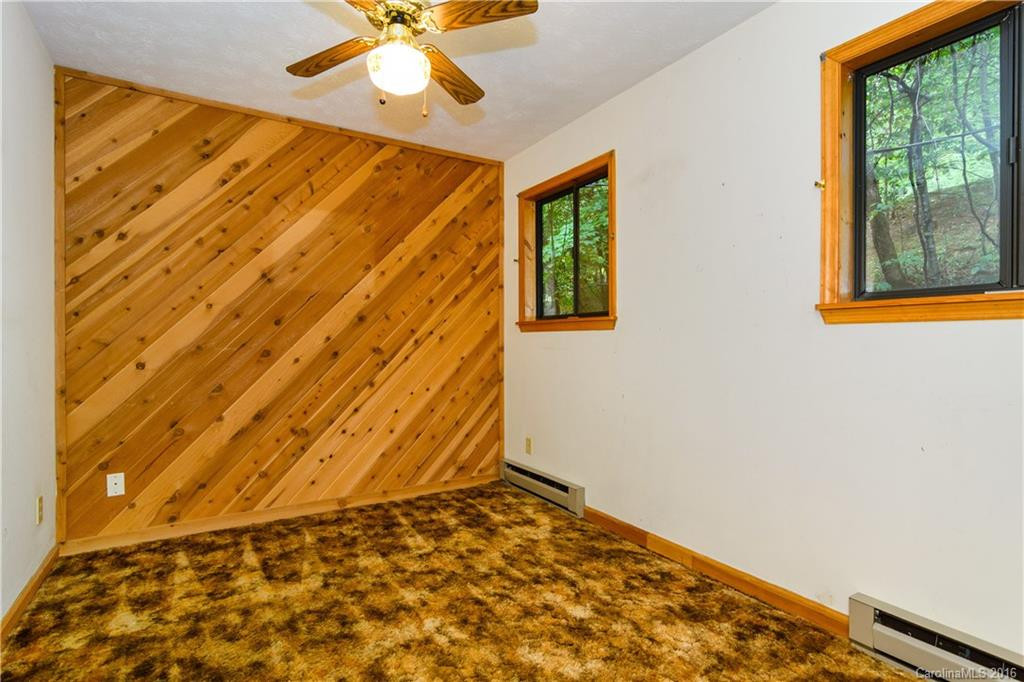 52 Mountain Crest Drive - Photo 13